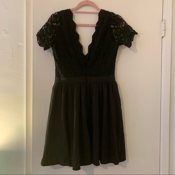 NWT Boohoo Lace Top Skater Dress - Picture 4 of 7